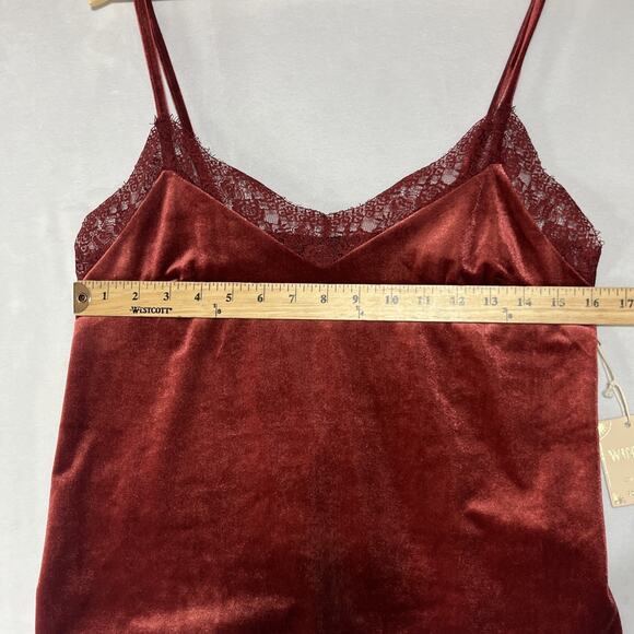 Velvet and Lace Tank Top Womens Medium Red V Neck Cropped Holiday - Picture 4 of 7